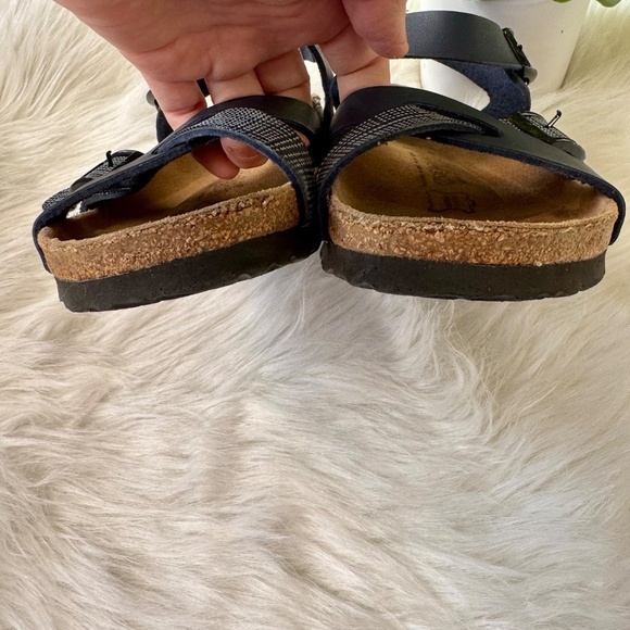 Birki's By Birkenstock Criss Cross Navy Blue Leather Buckle Strap Sandals Size 6 - Picture 8 of 13